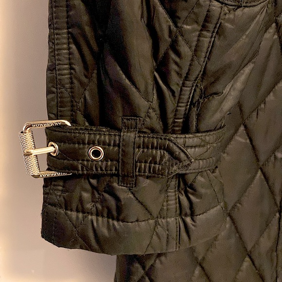 Burberry black quilted coat, size XS (like new) - Picture 4 of 4